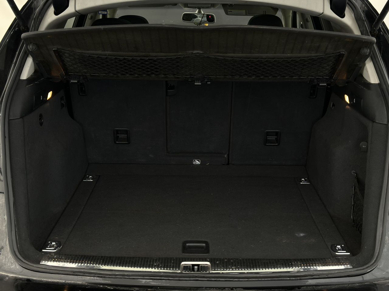 Audi Q5 | 10