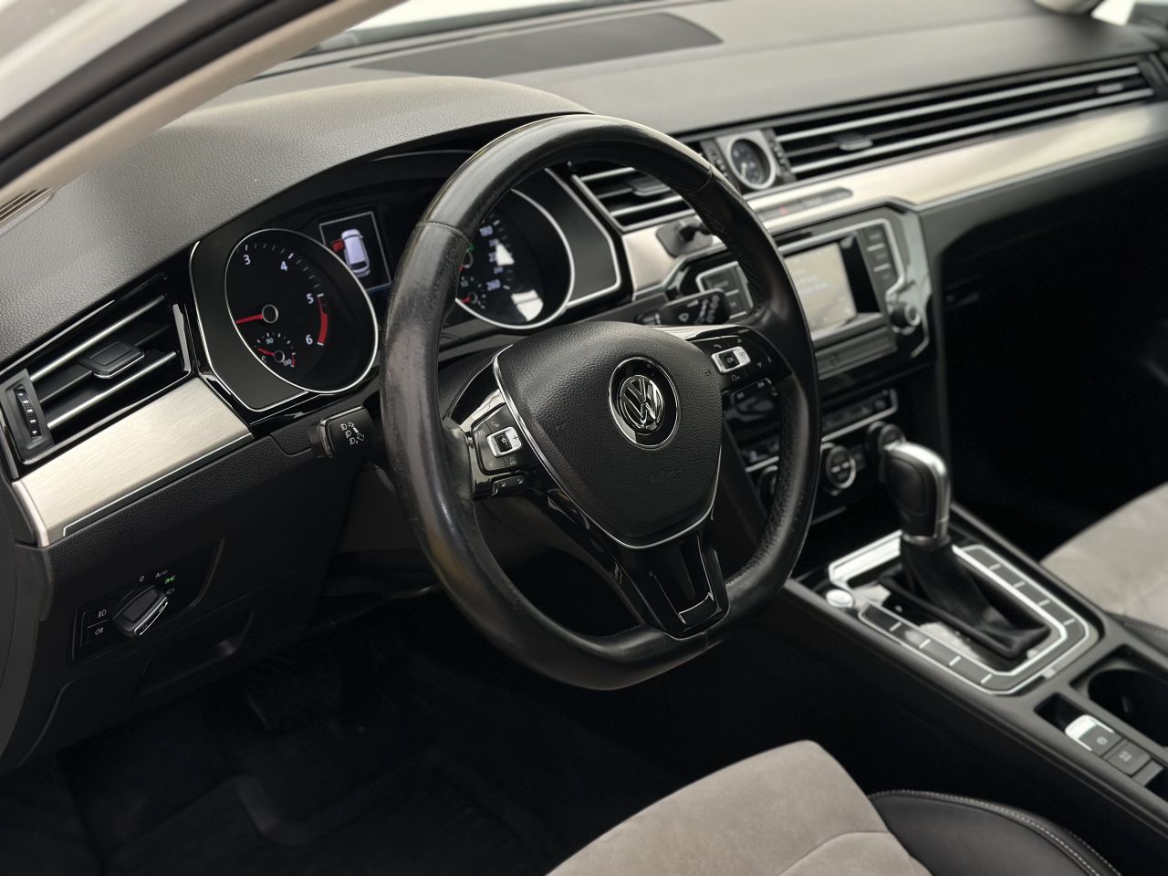 Volkswagen Passat | 7