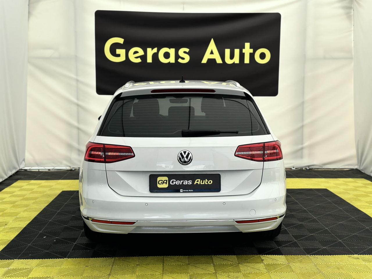Volkswagen Passat | 5