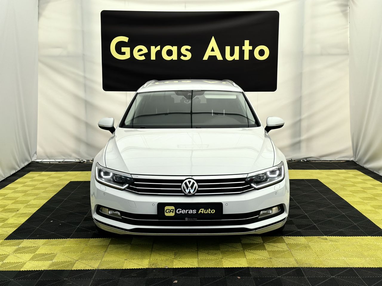 Volkswagen Passat | 2