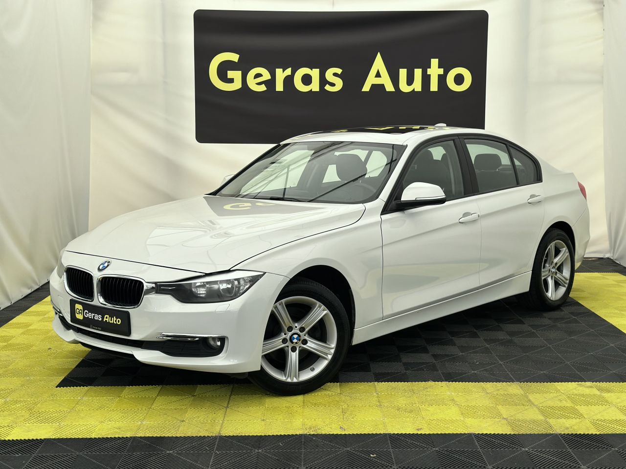 BMW 328, sedanas