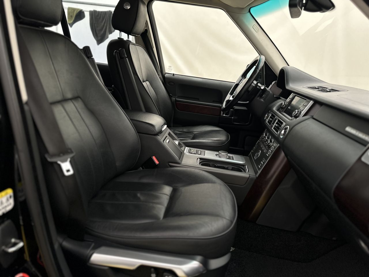 Land Rover Range Rover | 12
