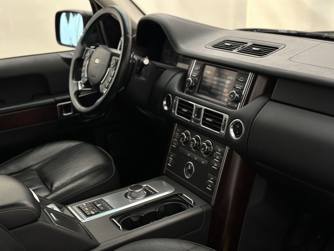 Land Rover Range Rover | 11