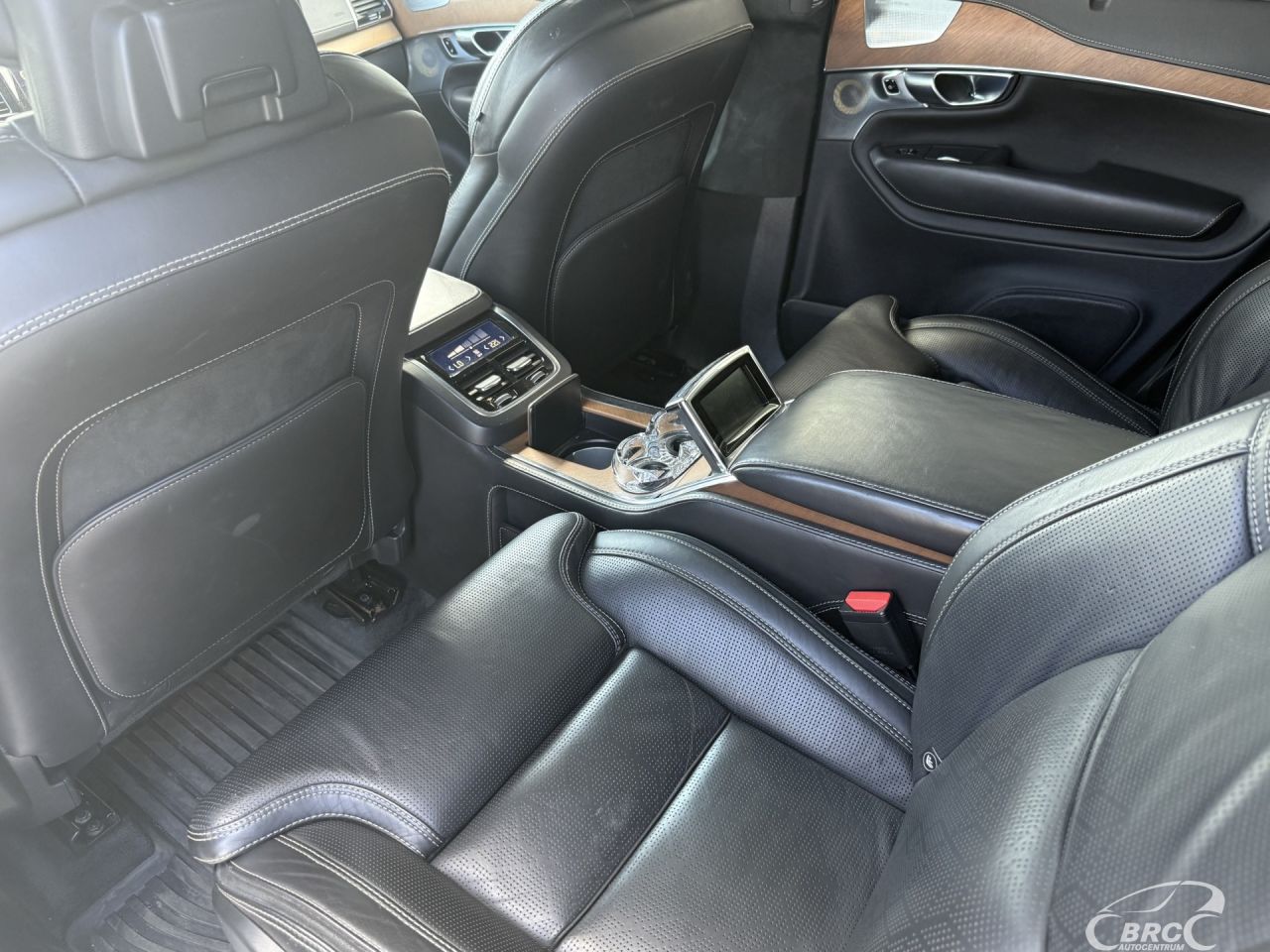 Volvo XC90 | 15