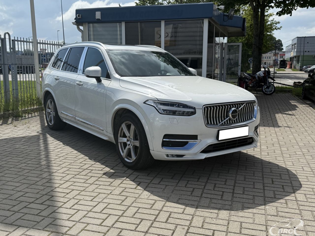 Volvo XC90 | 35