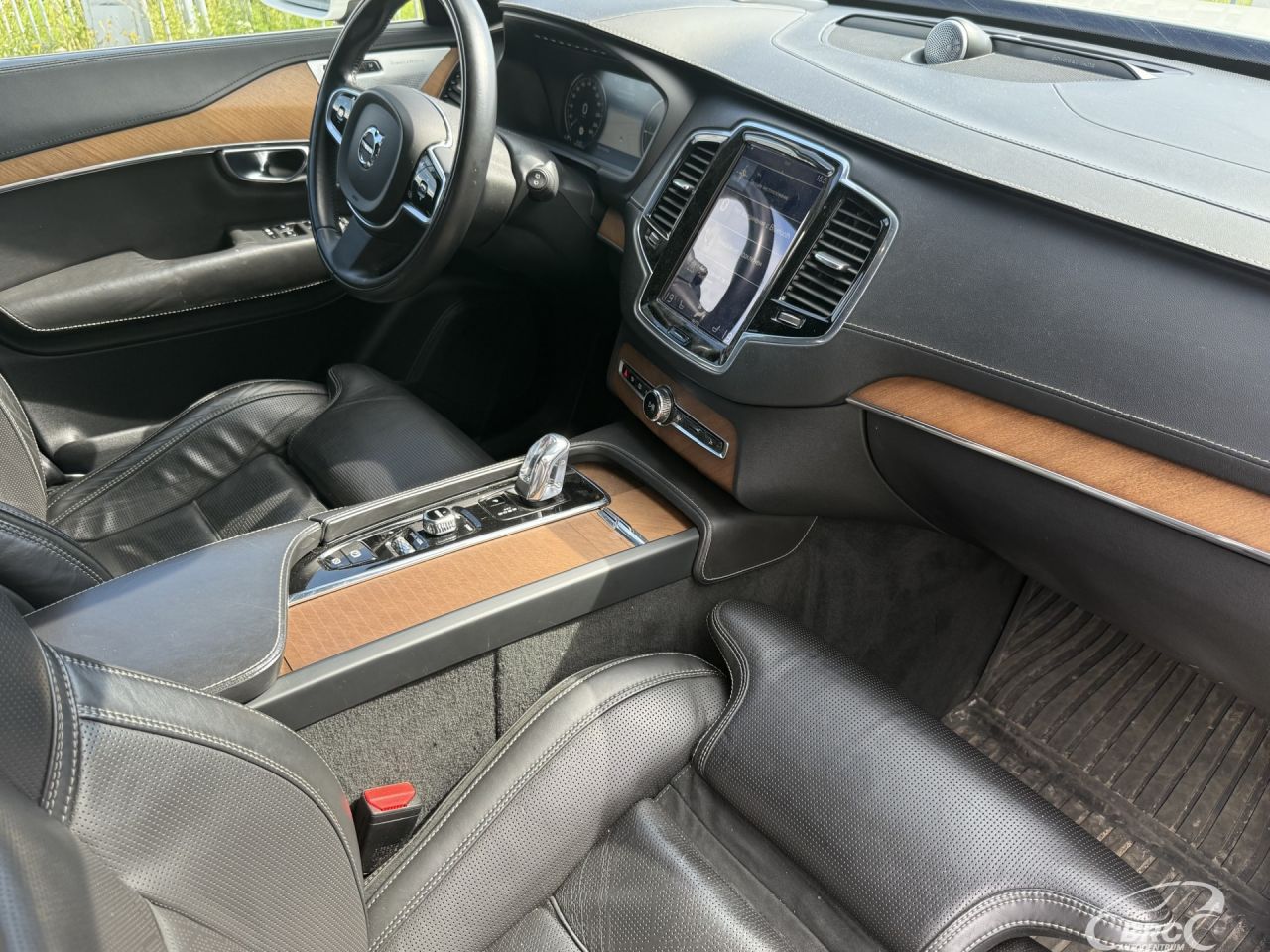 Volvo XC90 | 5