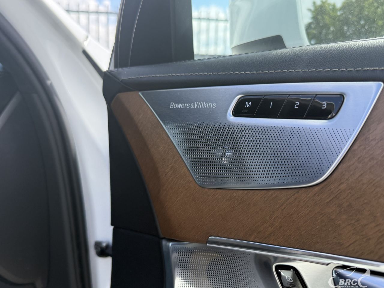 Volvo XC90 | 4