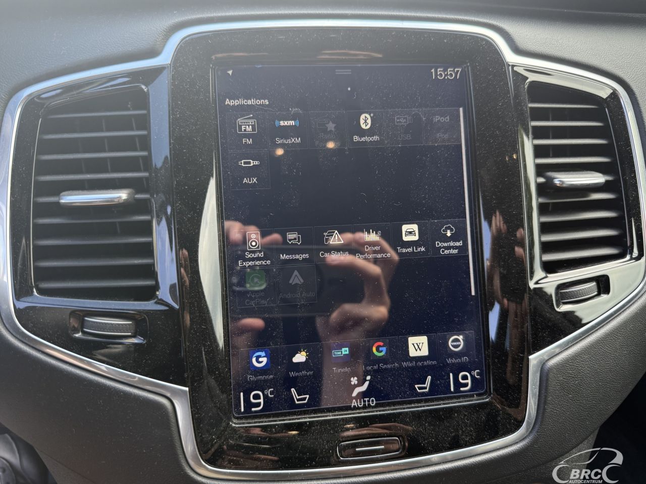 Volvo XC90 | 28