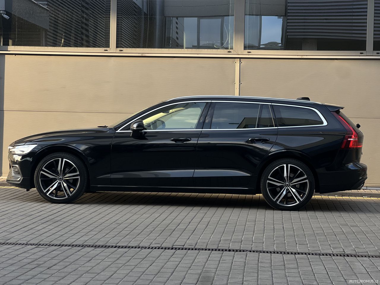Volvo V60 | 4
