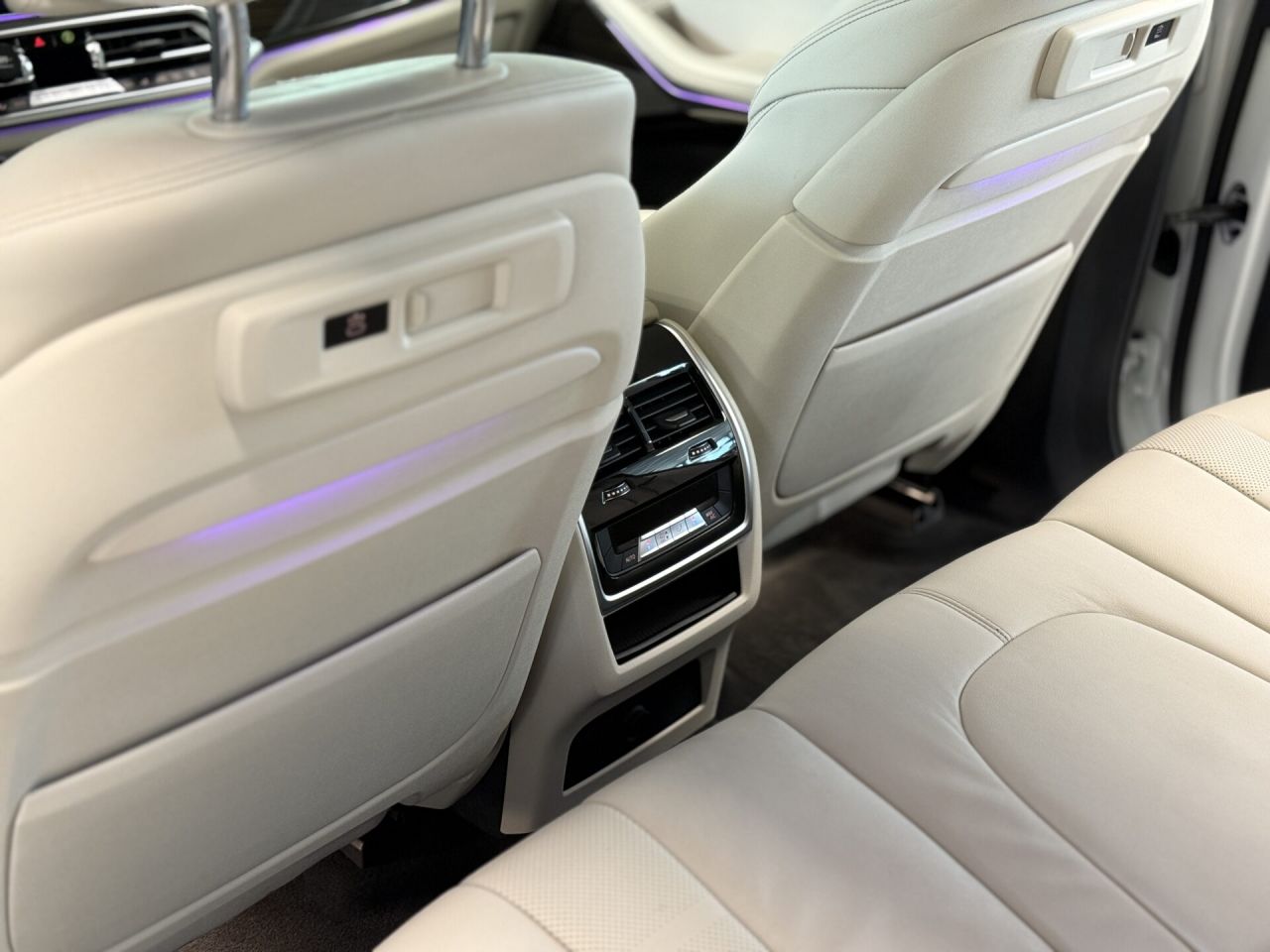BMW X5 | 27