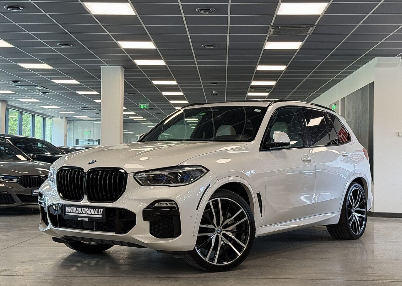 BMW X5, 4.4 l., visureigis