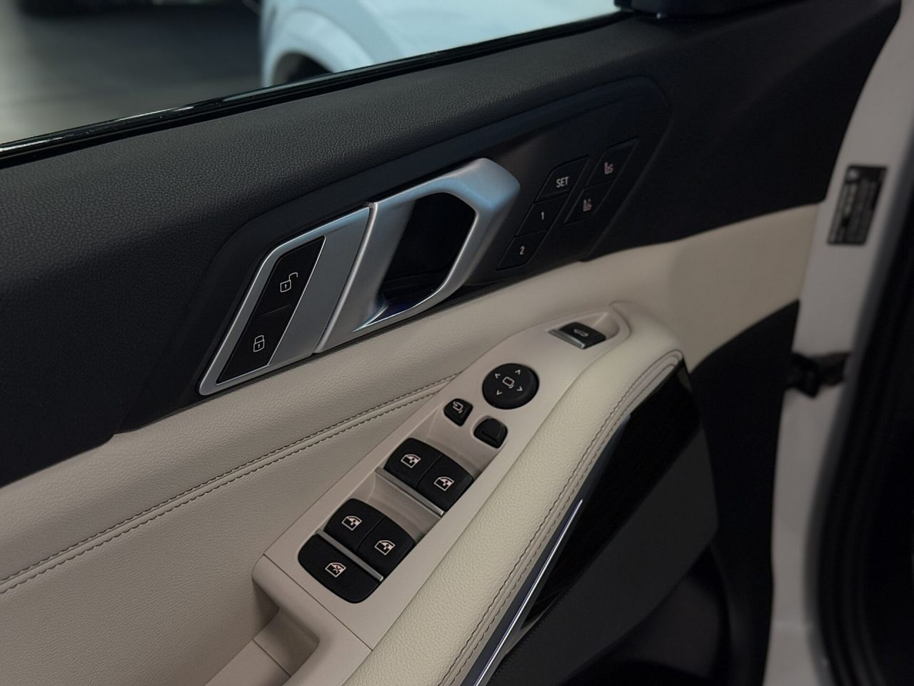 BMW X5 | 22