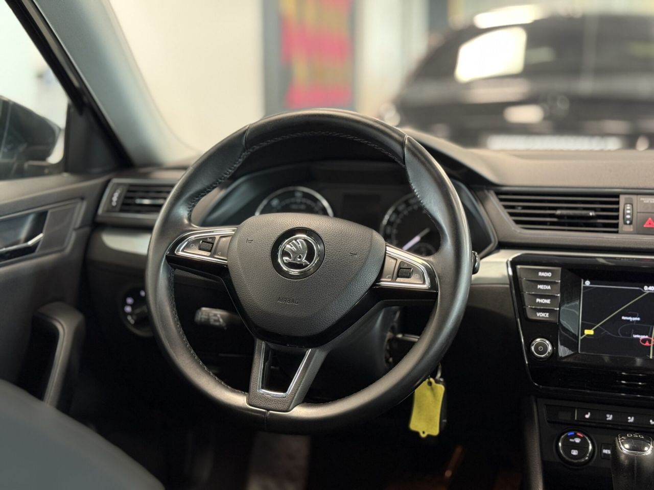 Skoda Superb | 12