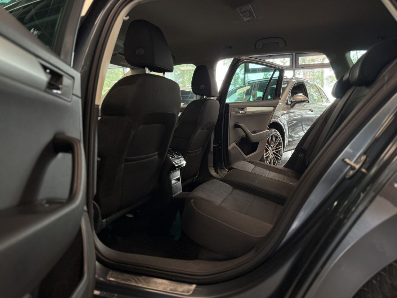 Skoda Superb | 19