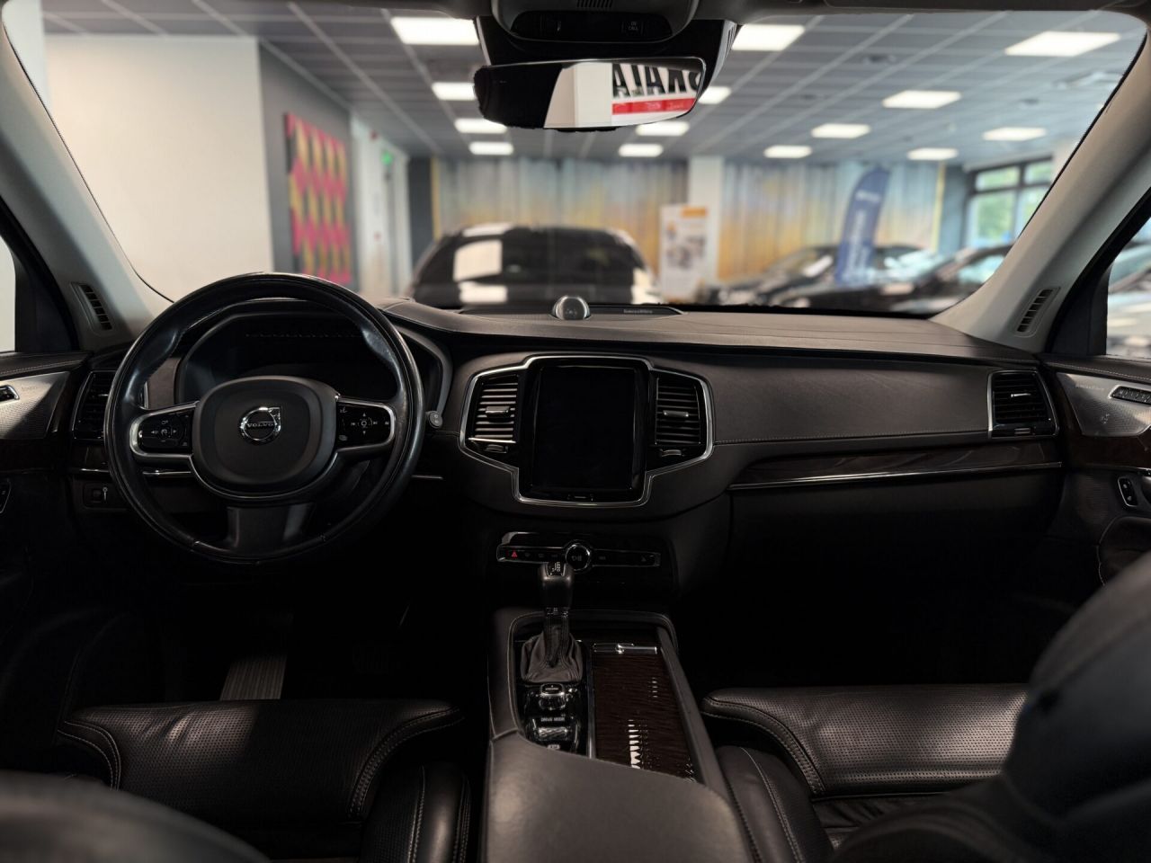 Volvo XC90 | 4
