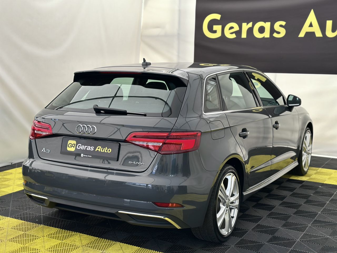 Audi A3 | 3