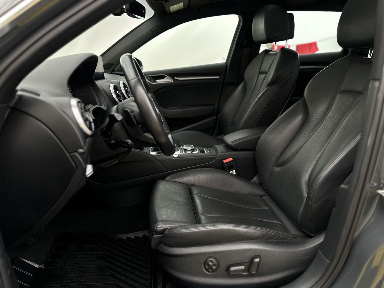 Audi A3 | 8