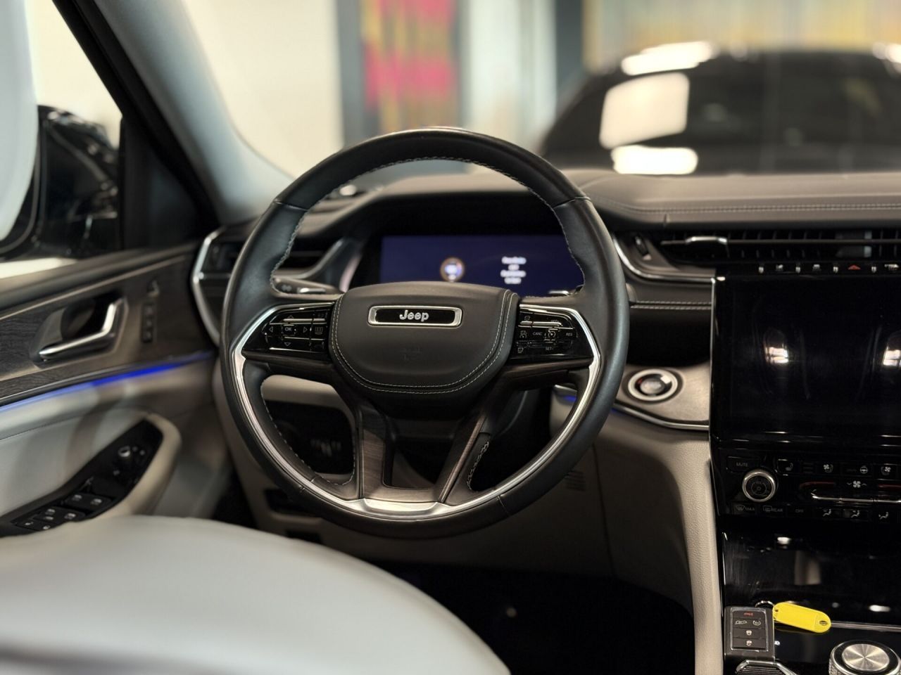 Jeep Cherokee | 28