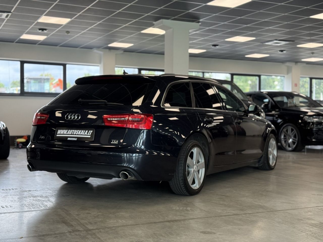 Audi A6 | 14