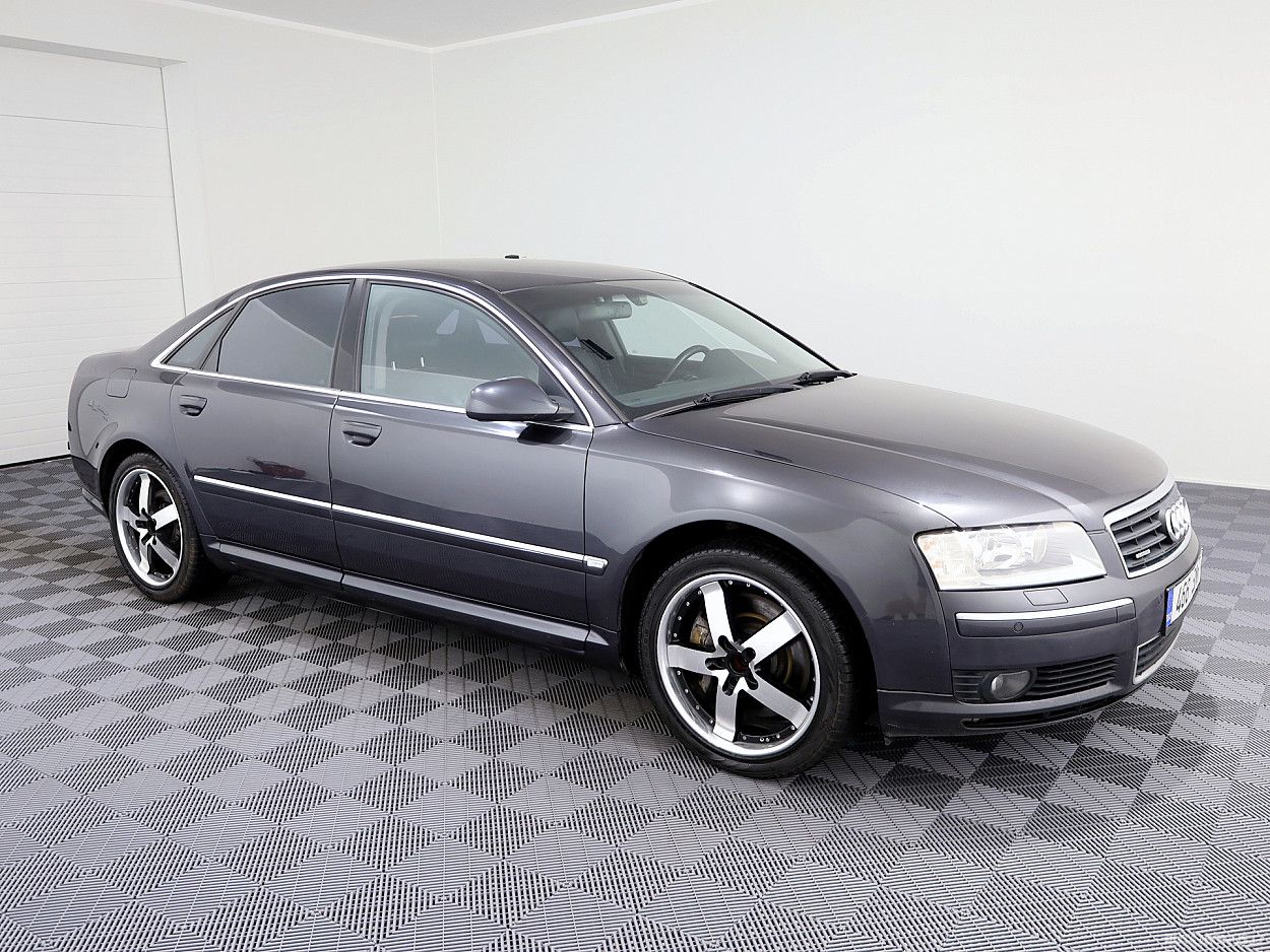 Audi A8, 3.9 l., sedanas