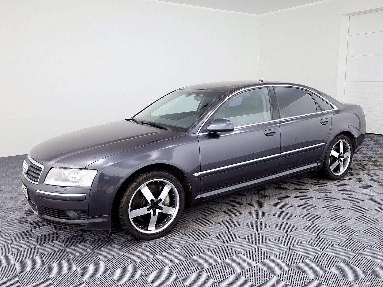 Audi A8 | 1