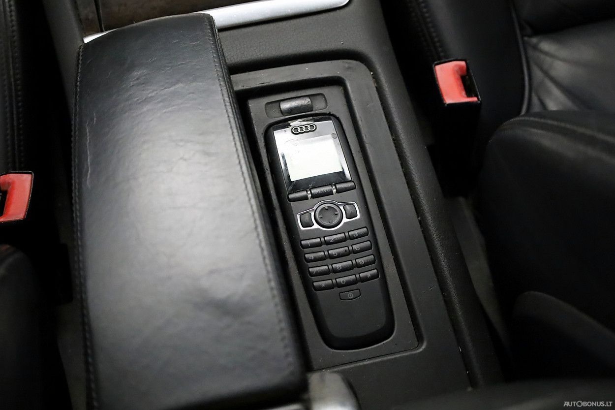 Audi A8 | 7