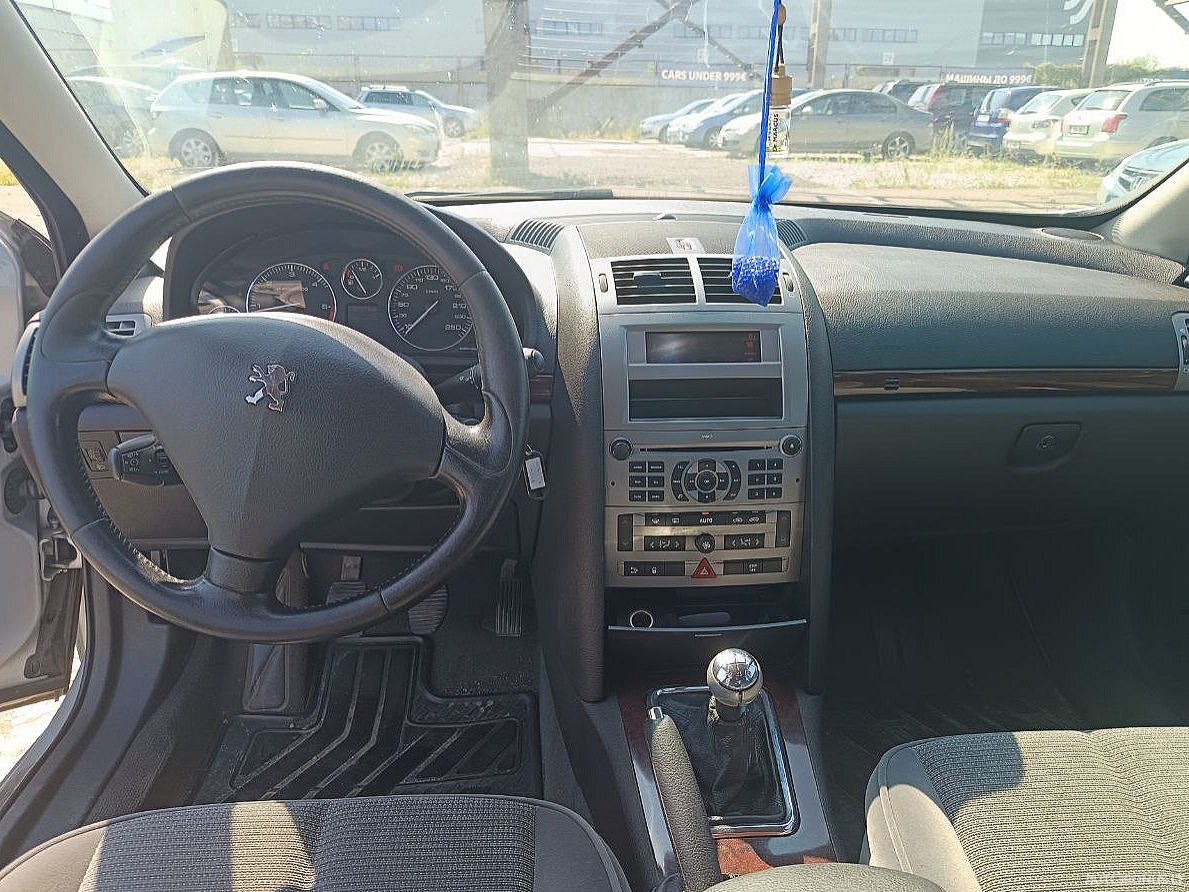 Peugeot 407 | 4