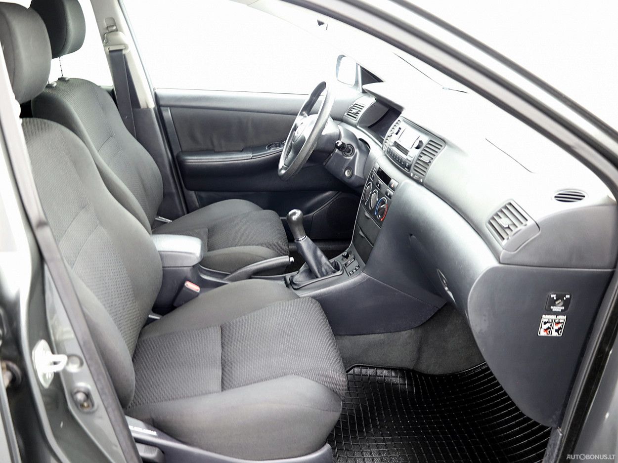 Toyota Corolla | 5