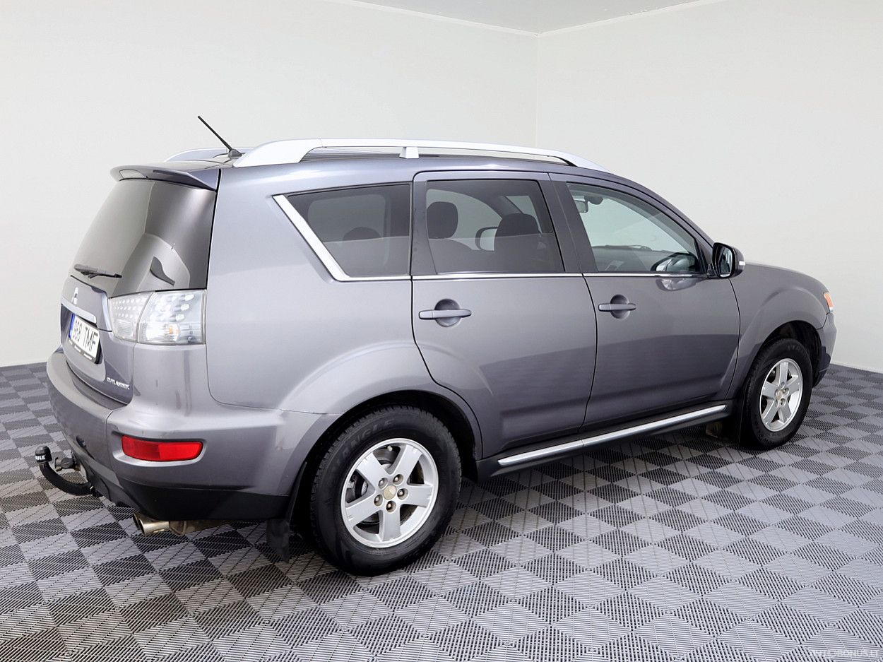 Mitsubishi Outlander | 2