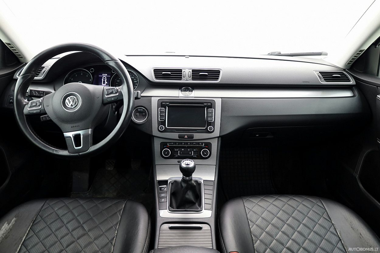 Volkswagen Passat | 4