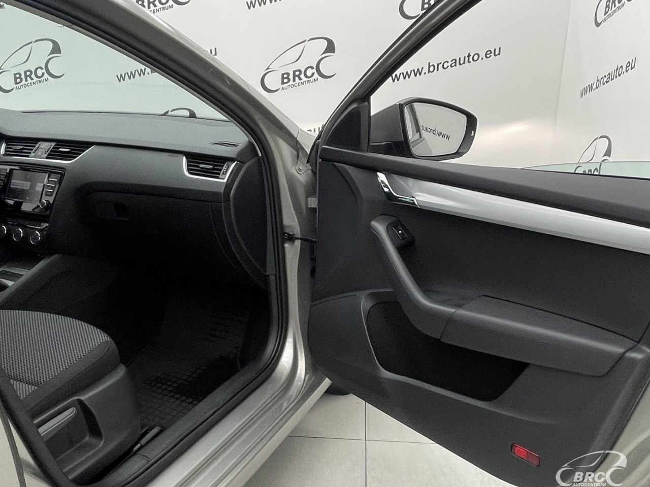 Skoda Octavia | 6