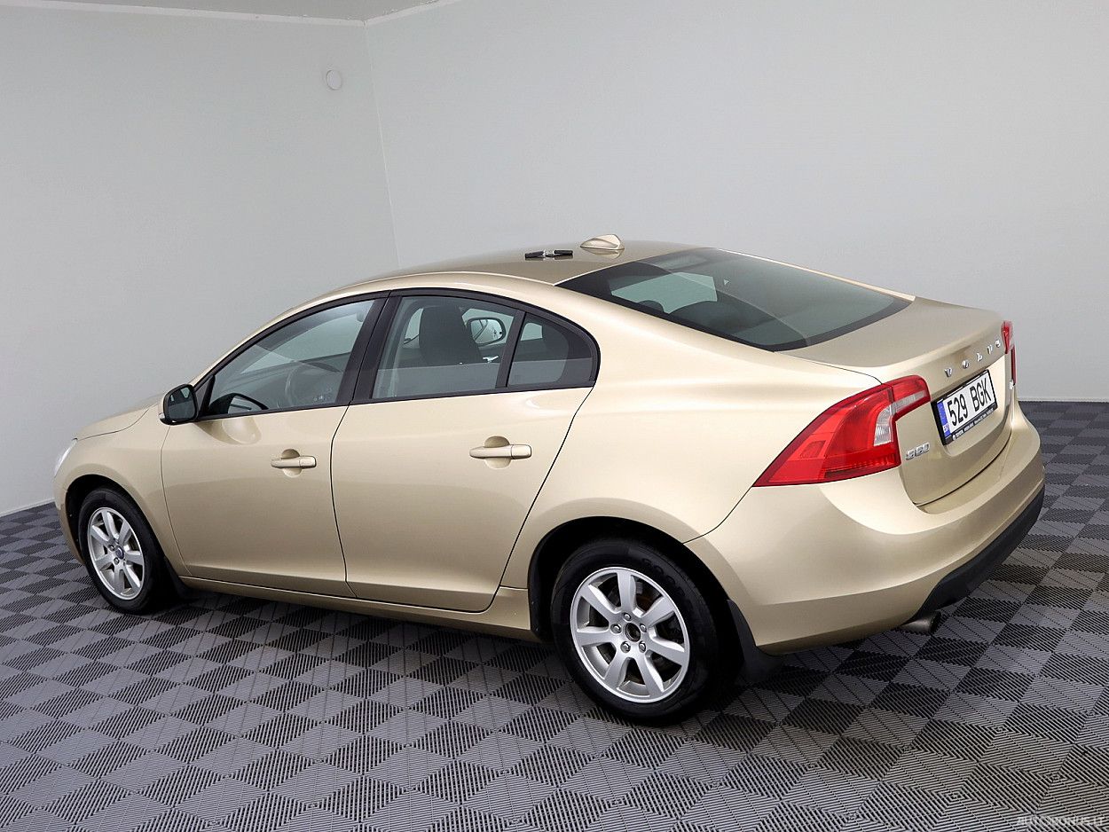 Volvo S60 | 3