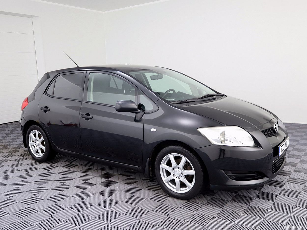 Toyota Auris, 1.4 l., hečbekas