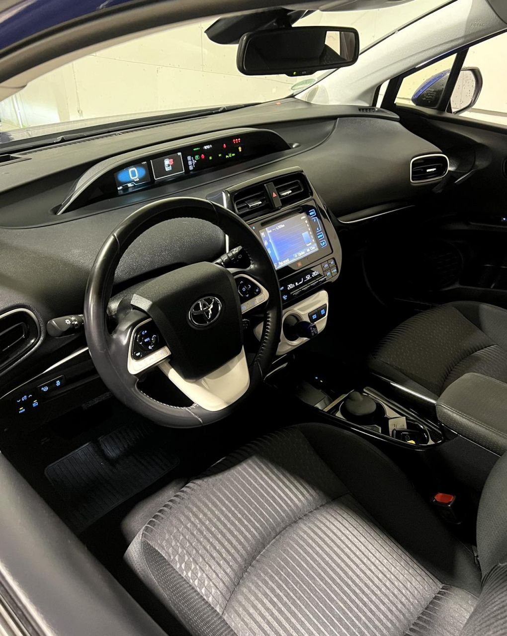 Toyota Prius | 4