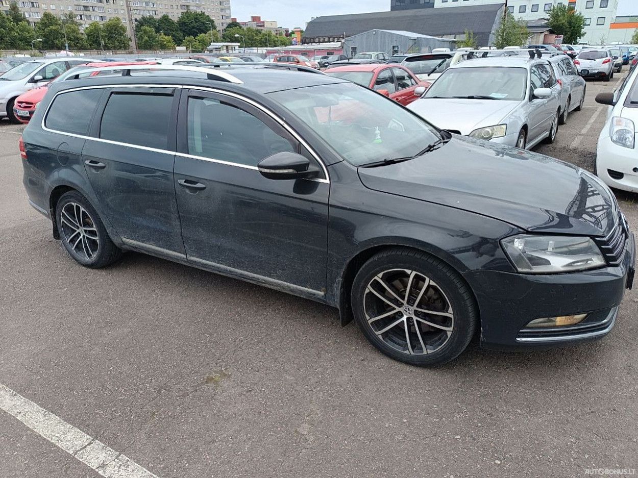 Volkswagen Passat, 1.4 l., universalas