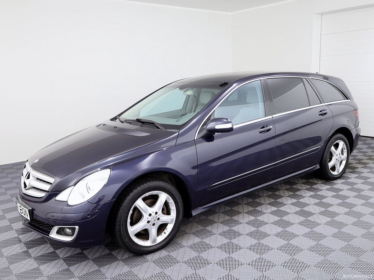 Mercedes-Benz R320 | 1