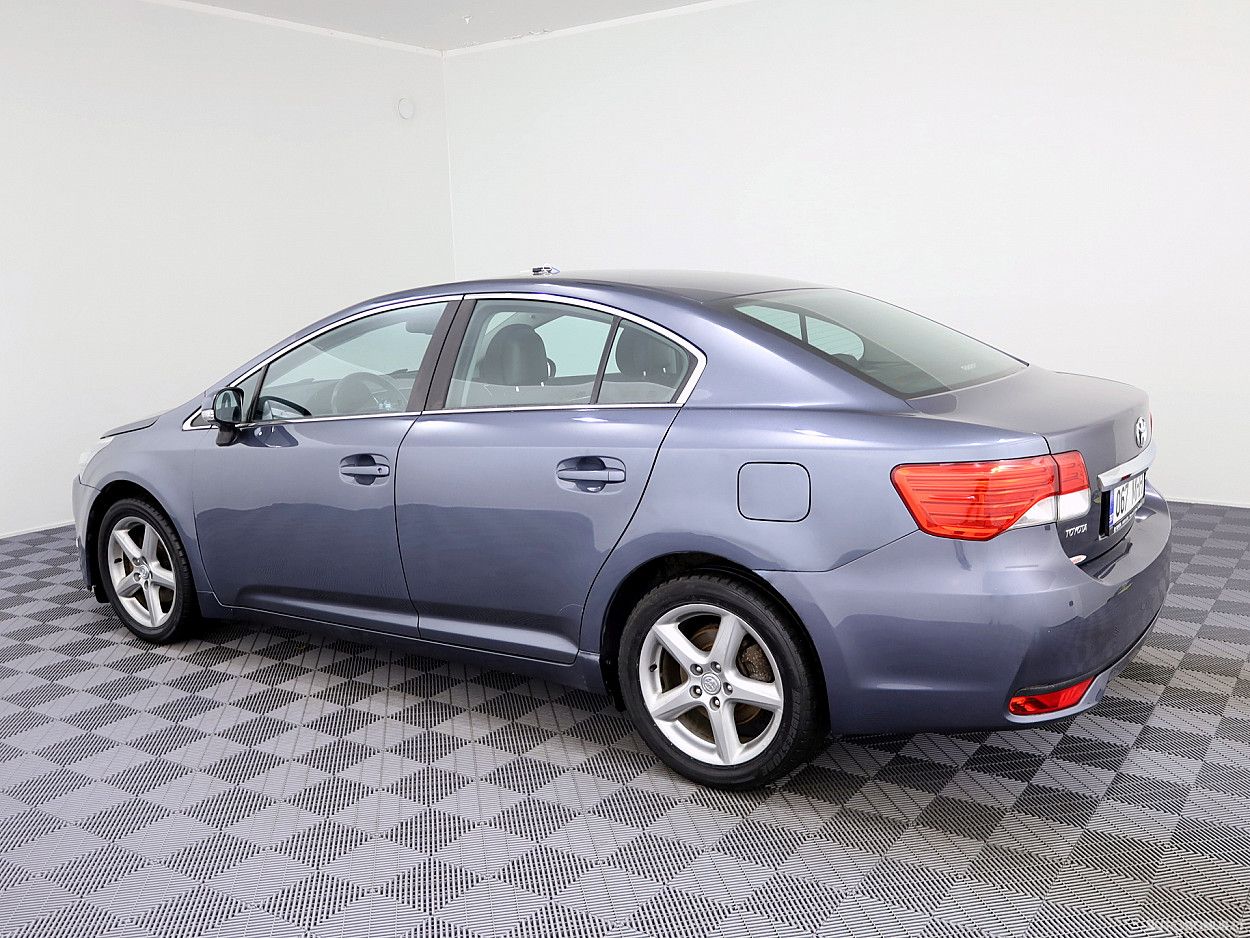 Toyota Avensis | 3