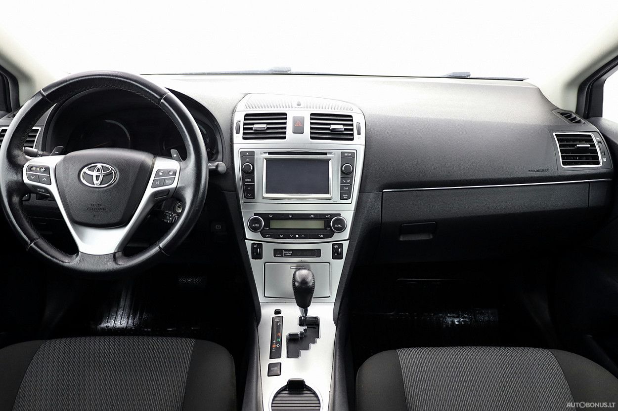Toyota Avensis | 4