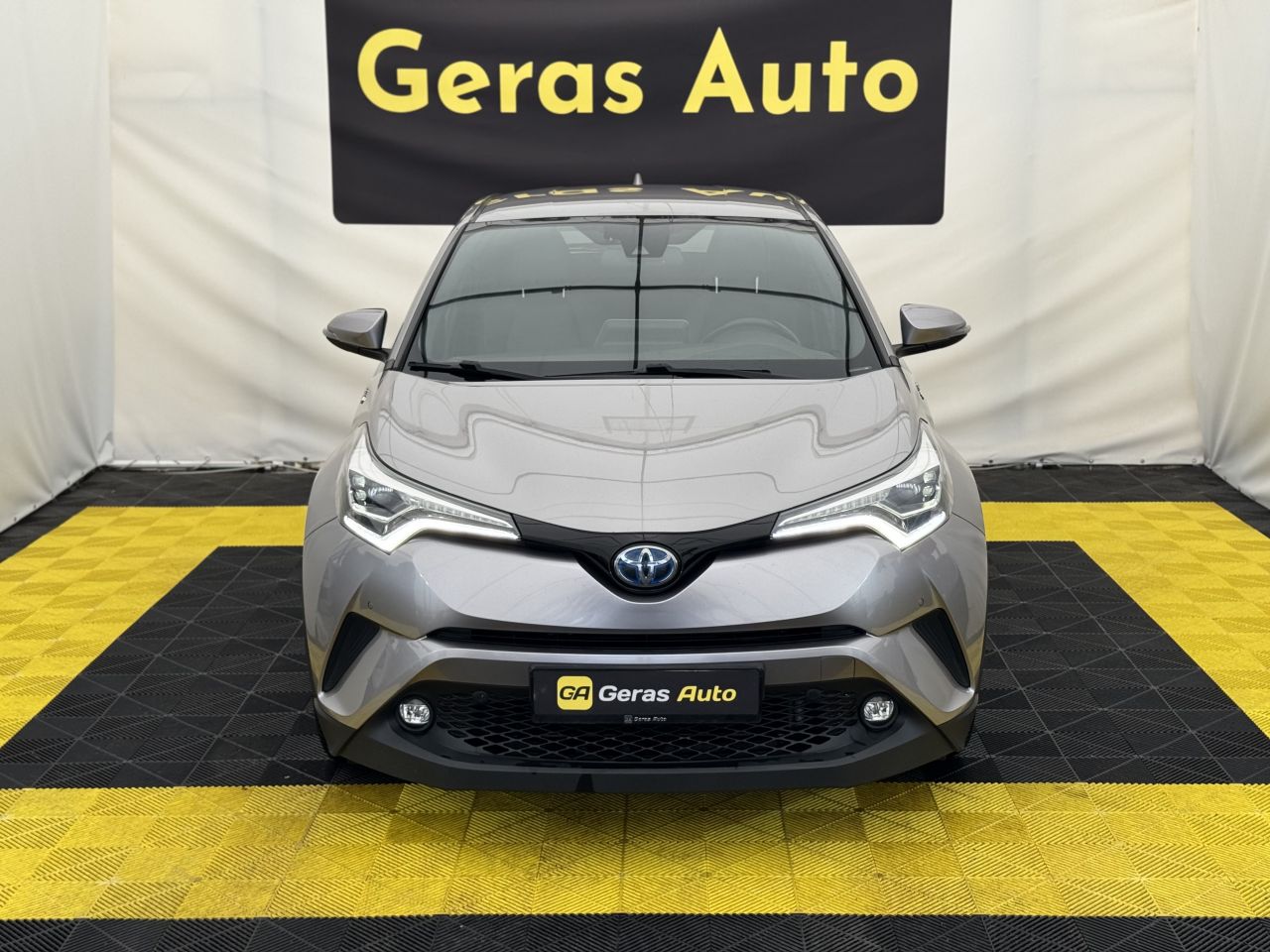 Toyota C-HR | 6