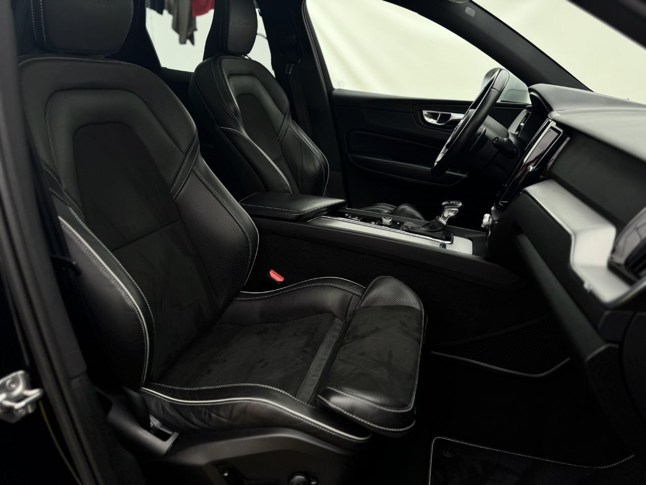 Volvo XC60 | 11