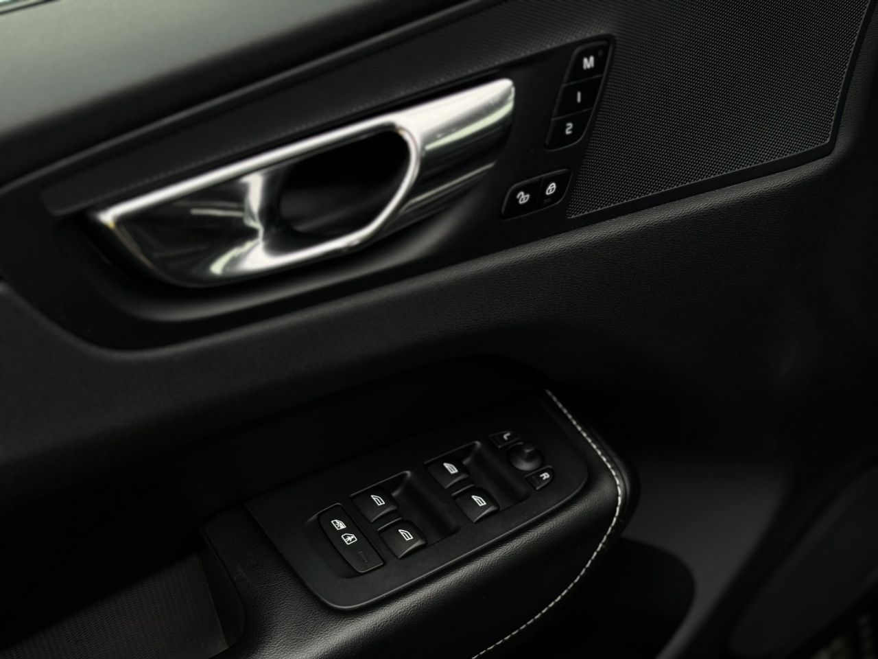 Volvo XC60 | 17
