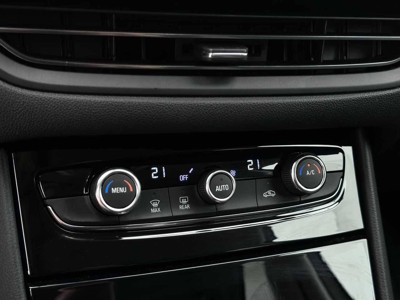 Opel Grandland X | 17