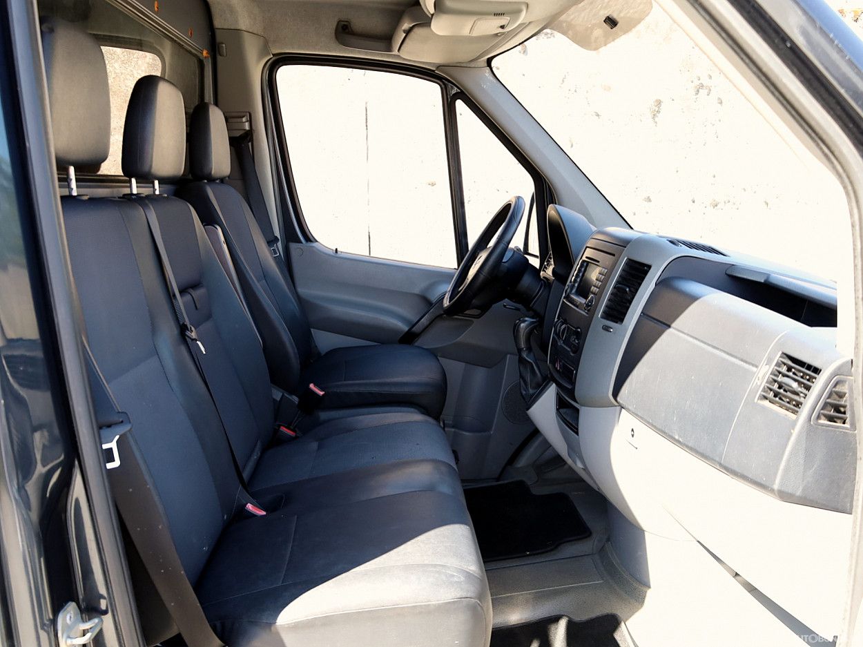 Mercedes-Benz Sprinter | 5