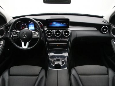 Mercedes-Benz C200 | 1