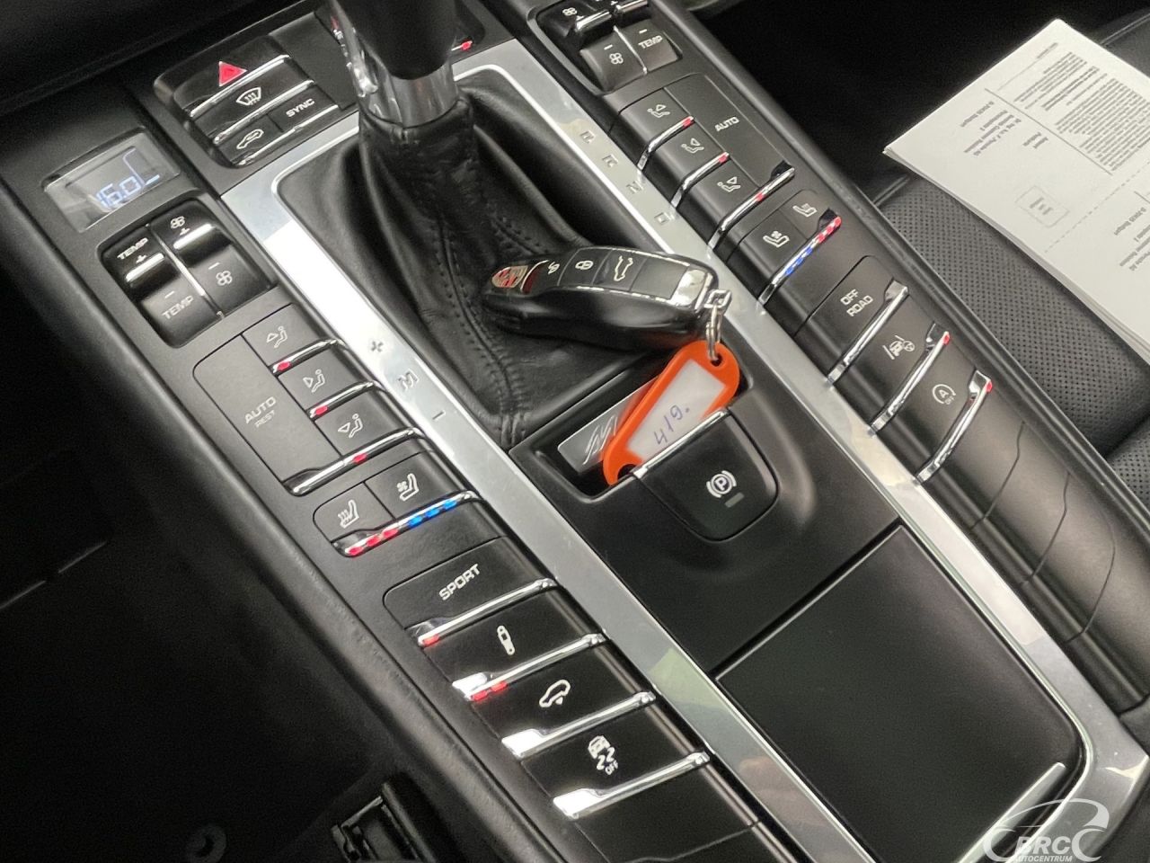 Porsche Macan | 49