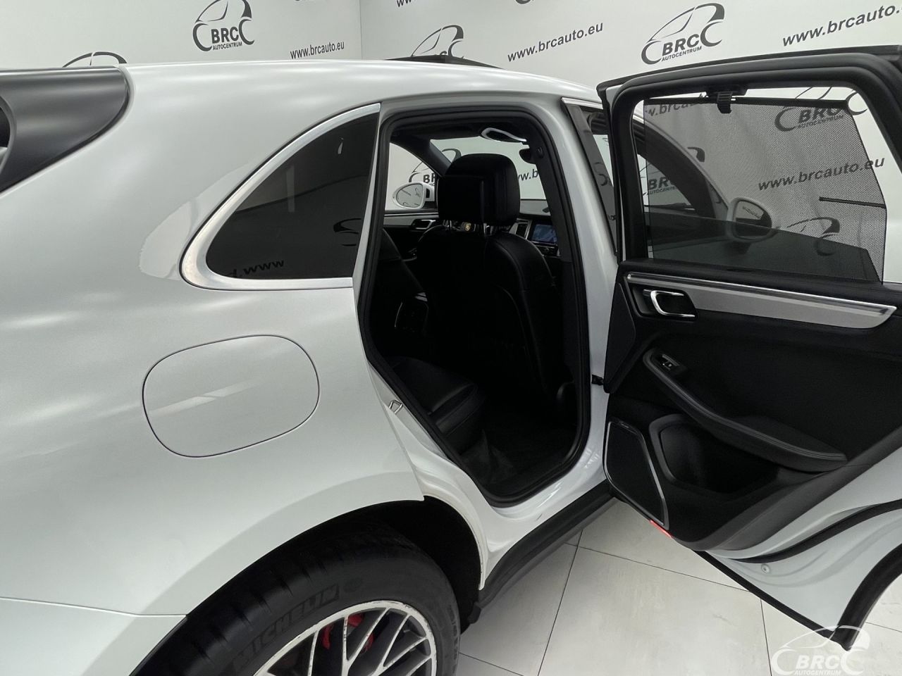 Porsche Macan | 12