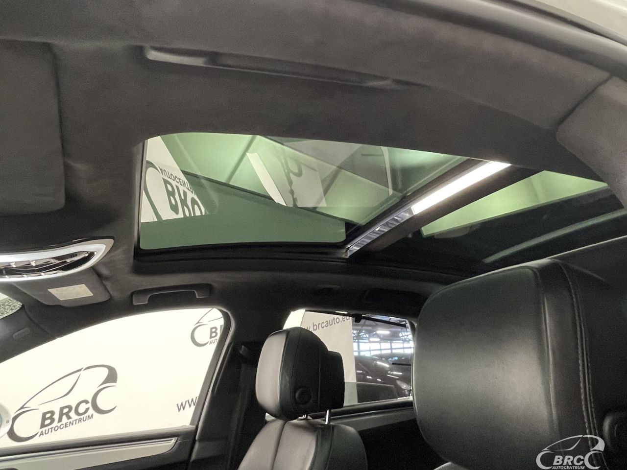 Porsche Macan | 25
