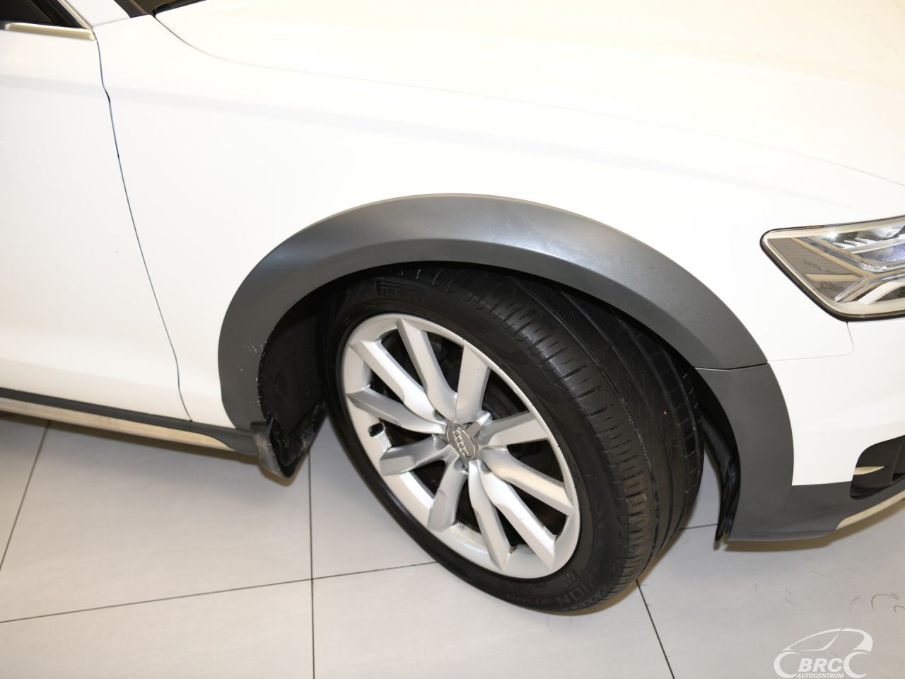 Audi A6 | 43