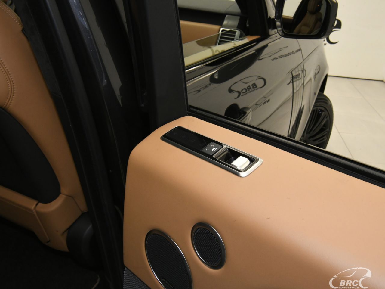 Land Rover Range Rover | 16