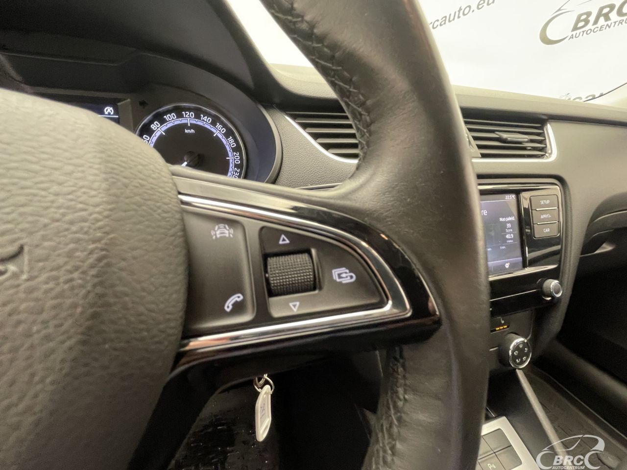 Skoda Octavia | 49